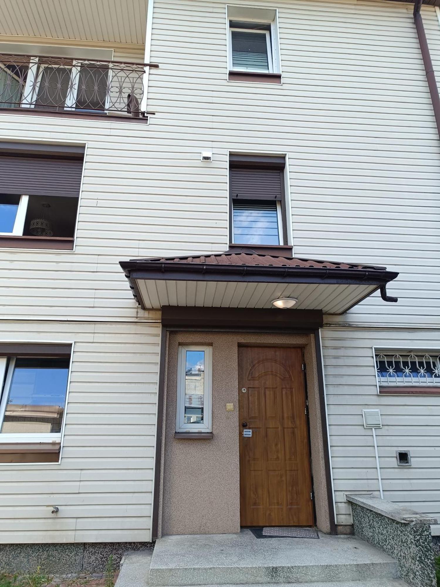 Hostel Poko-loko