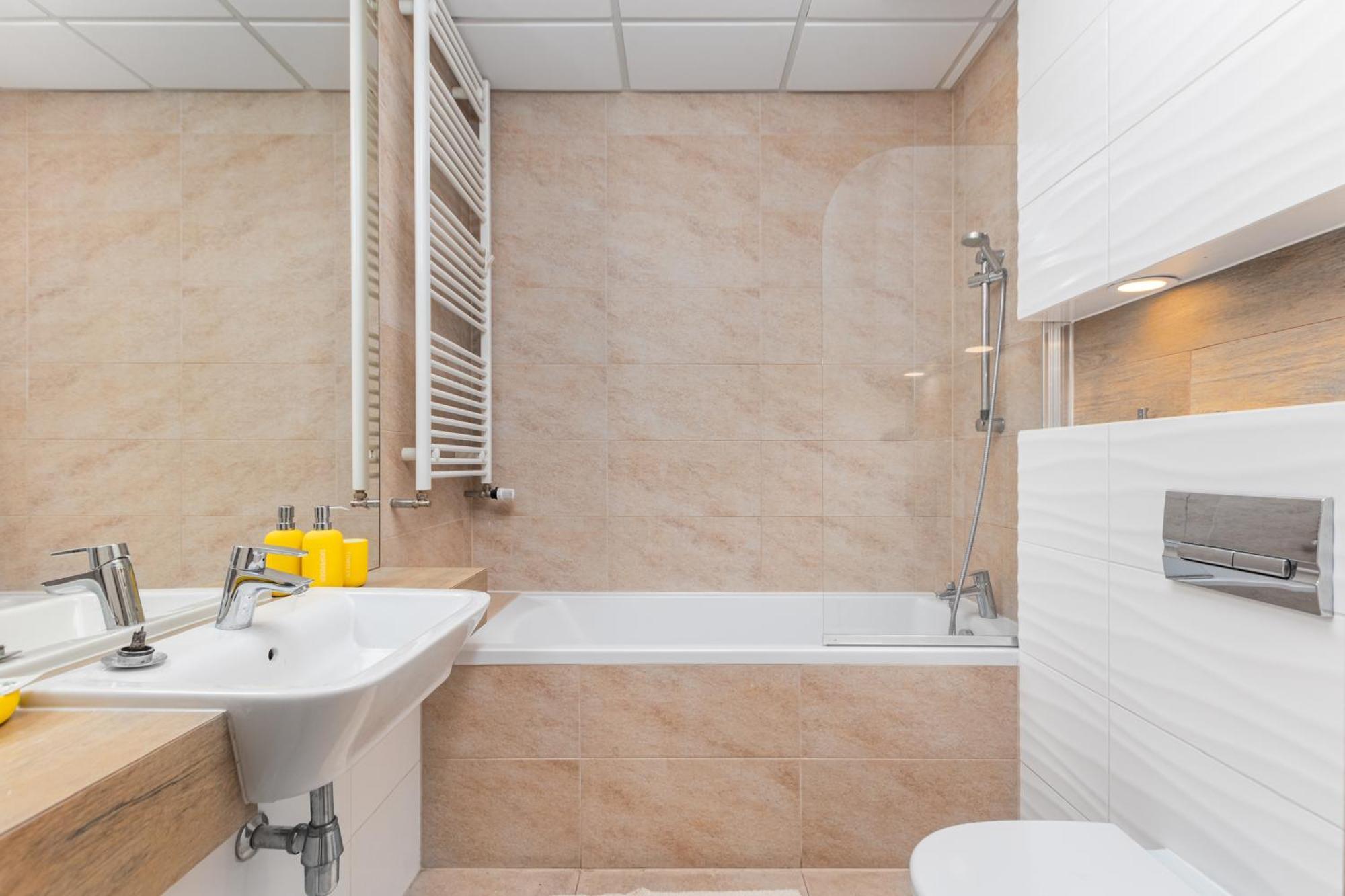 Kasprzaka 31 By Homeprime Apartment *