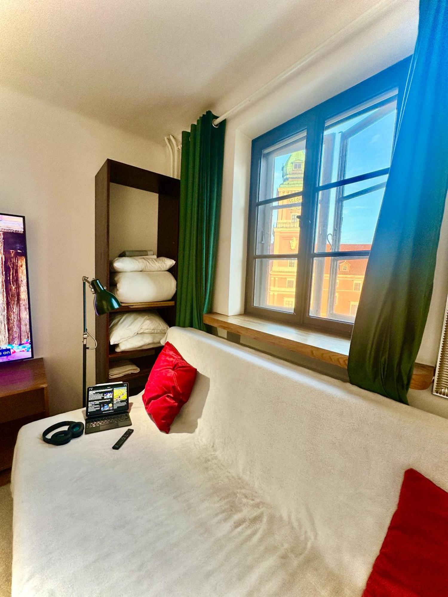 Apartment Old Town View Wifi 300 Mb/s Huge Screen Netflix Appletv Amazontv