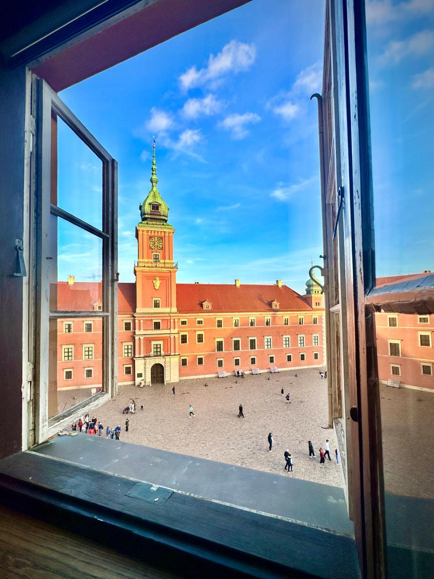 Old Town View Wifi 300 Mb/s Huge Screen Netflix Appletv Amazontv