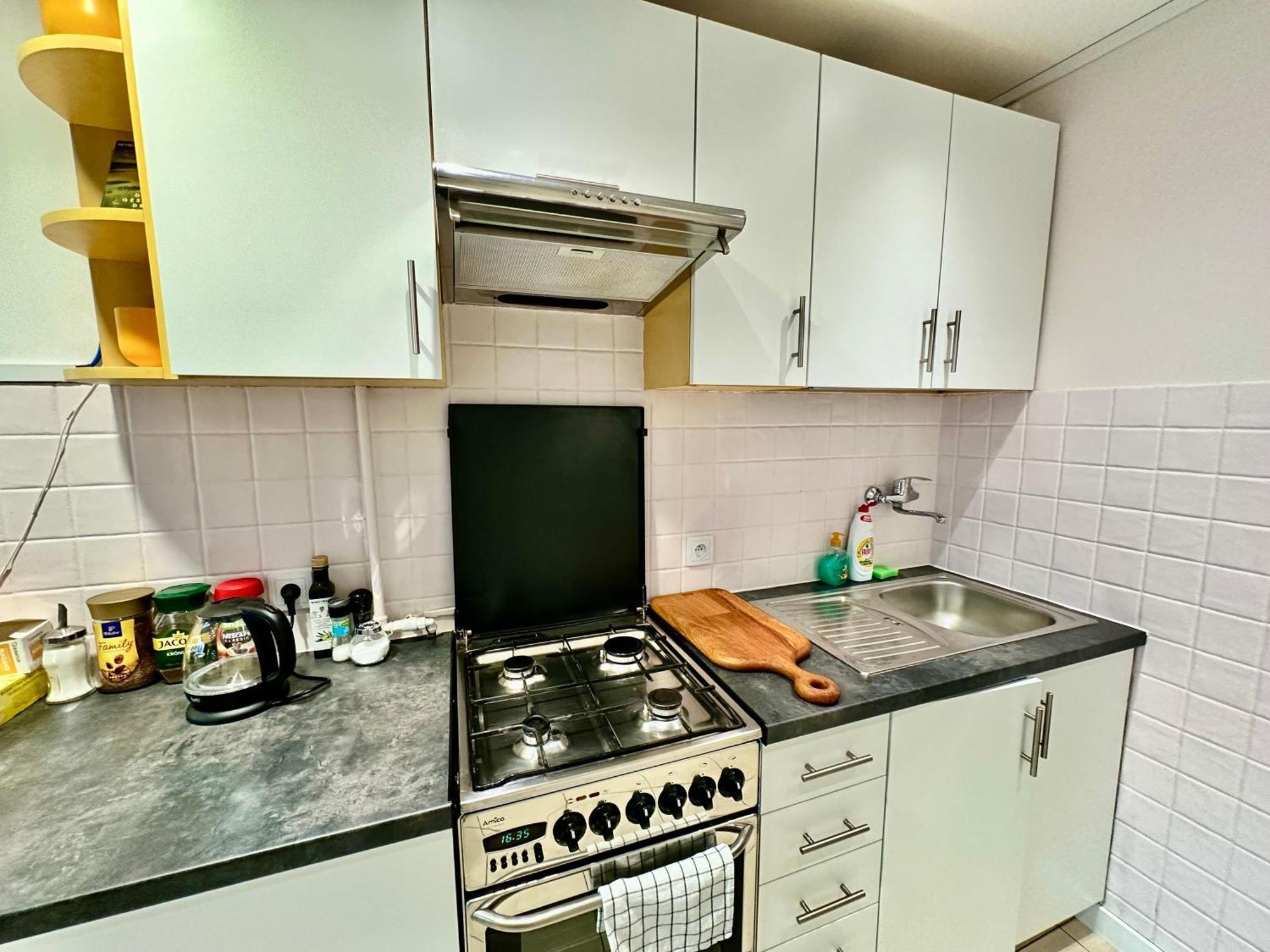 Apartment 3 Metro Wifi 65'tv Netflix Hbo Appletv Amazontv Warsaw