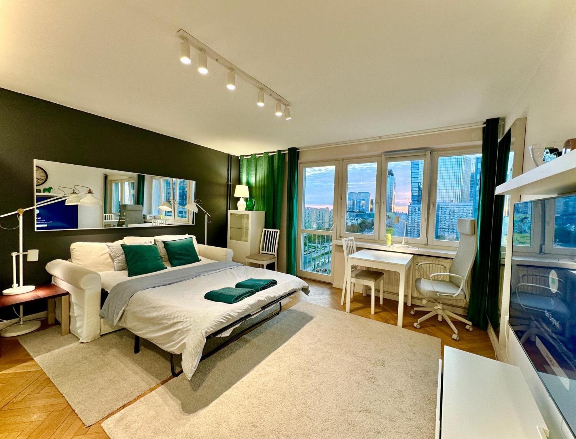 3 Metro Wifi 65'tv Netflix Hbo Appletv Amazontv Apartment