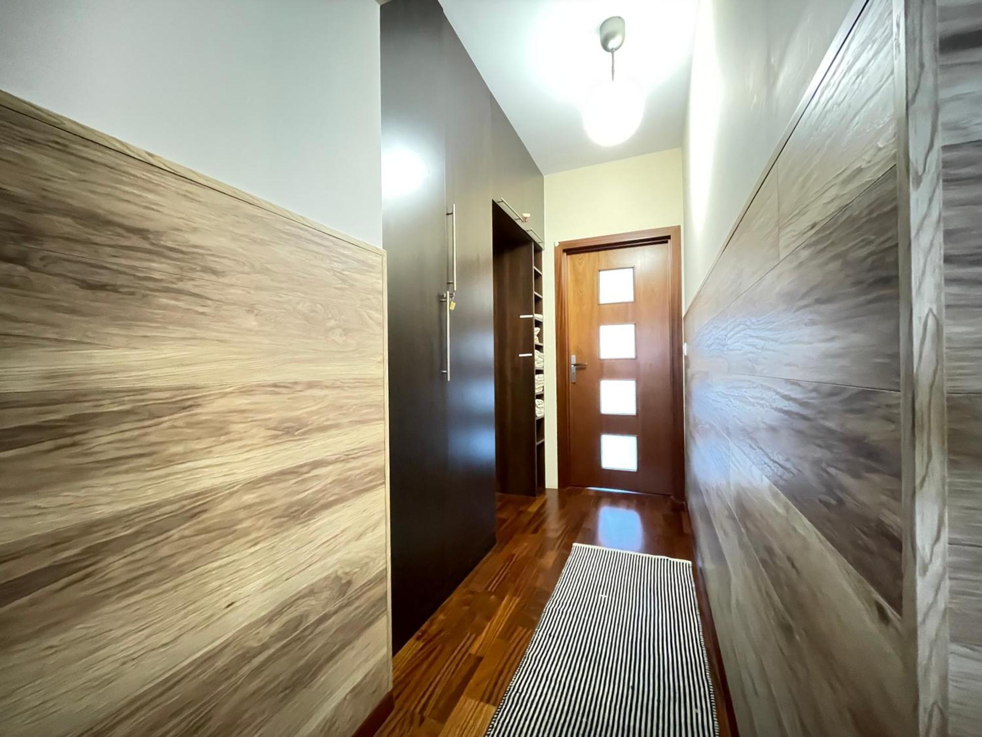 Apartment Superior Pulawska, 4 Rooms, 3 Bedrooms, Metro! Recepcion24h!