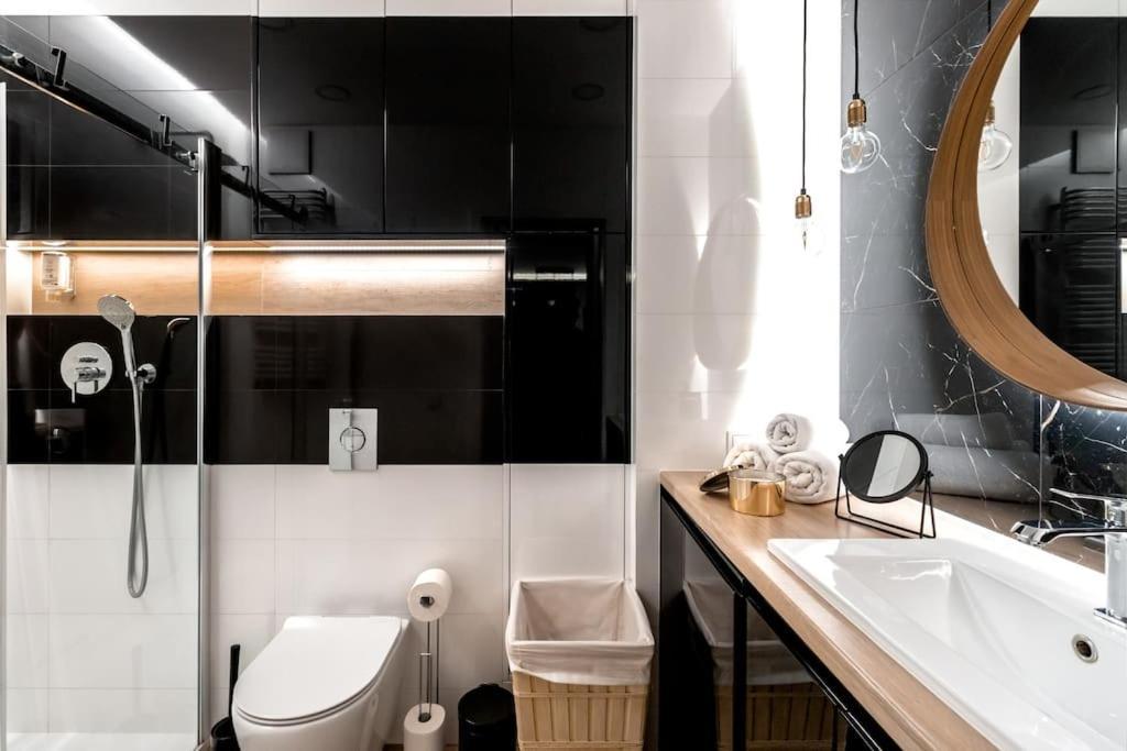 Mennica - Two Bedroom With Terrrace&144 Varsóvia