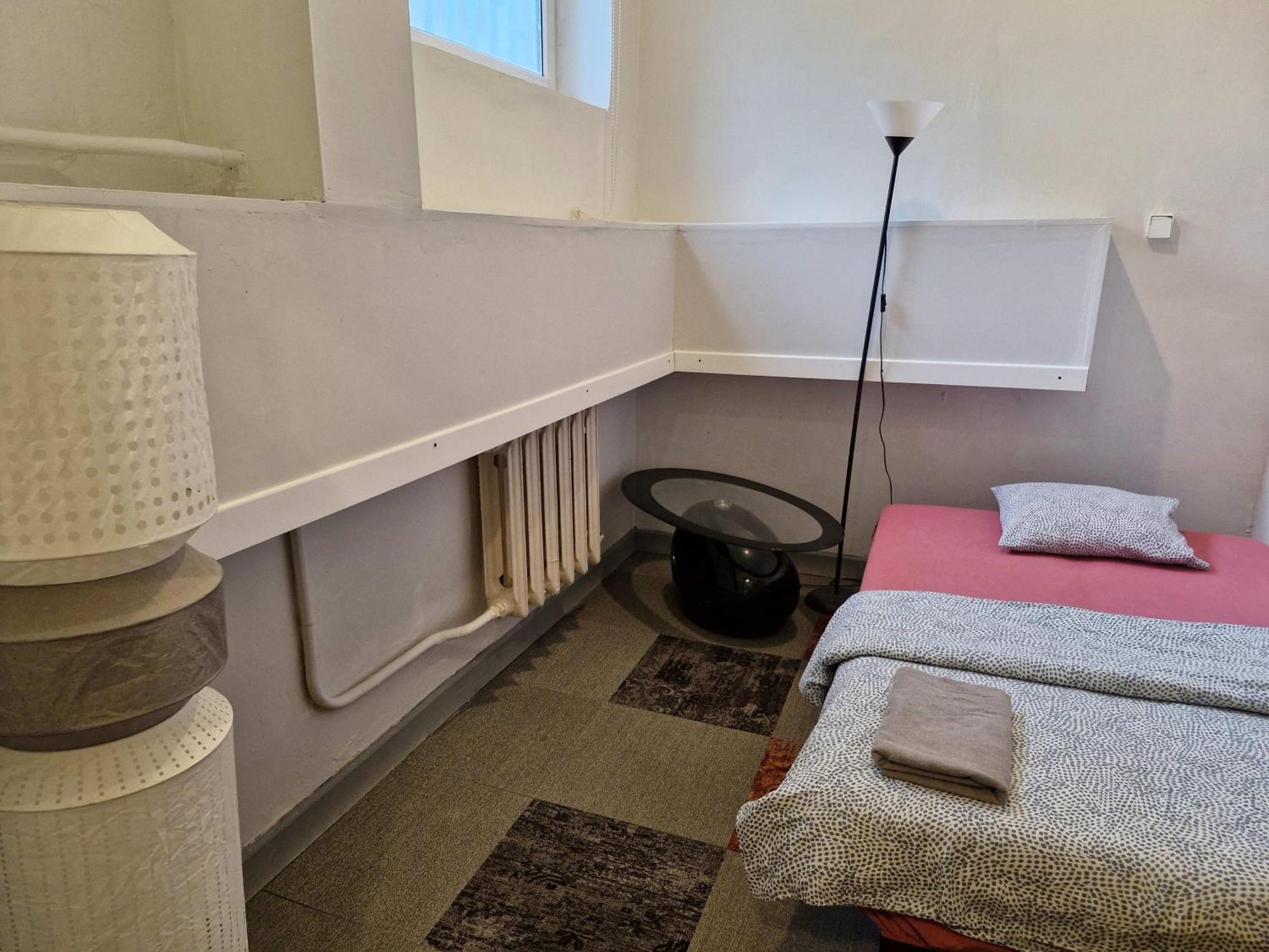 Hostel Przy Metro Wierzbno Warsaw