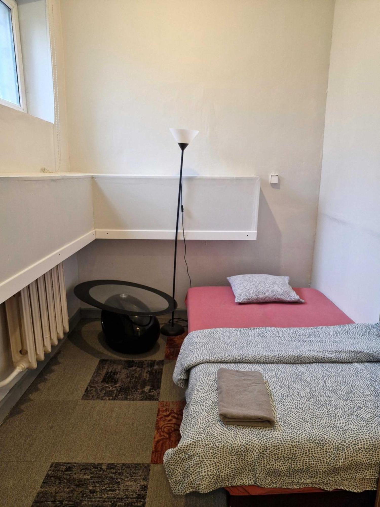 Hostel Przy Metro Wierzbno Warsaw