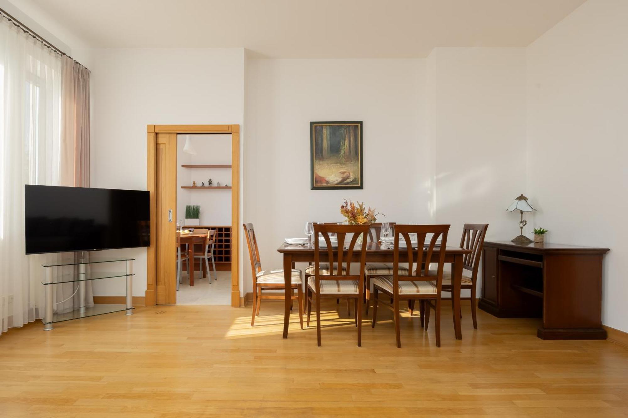 Apartamento Family With Parking Mokotow By Renters Varsóvia