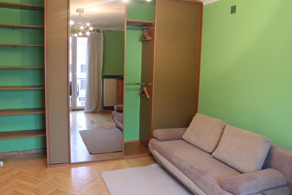 Albergue Pokoje Na Chmielnej 2 *