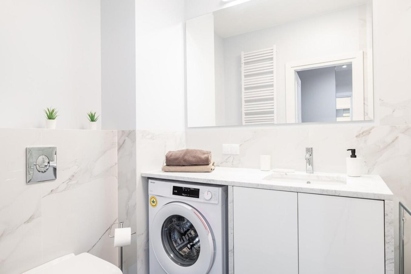 Apartment Superb Mokotow 8th Floor Warsaw