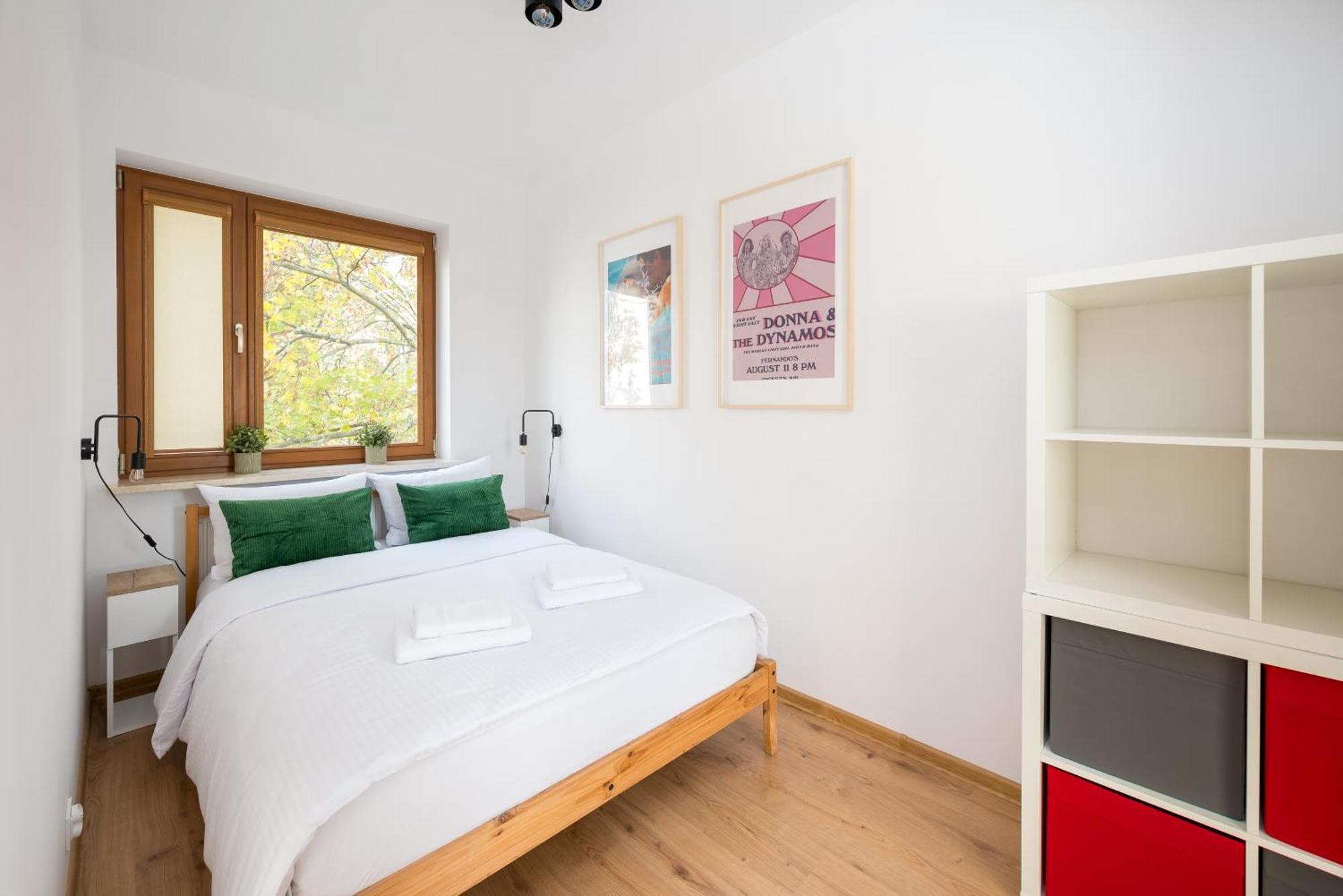 Saska Kepa Pleasant Apartment *