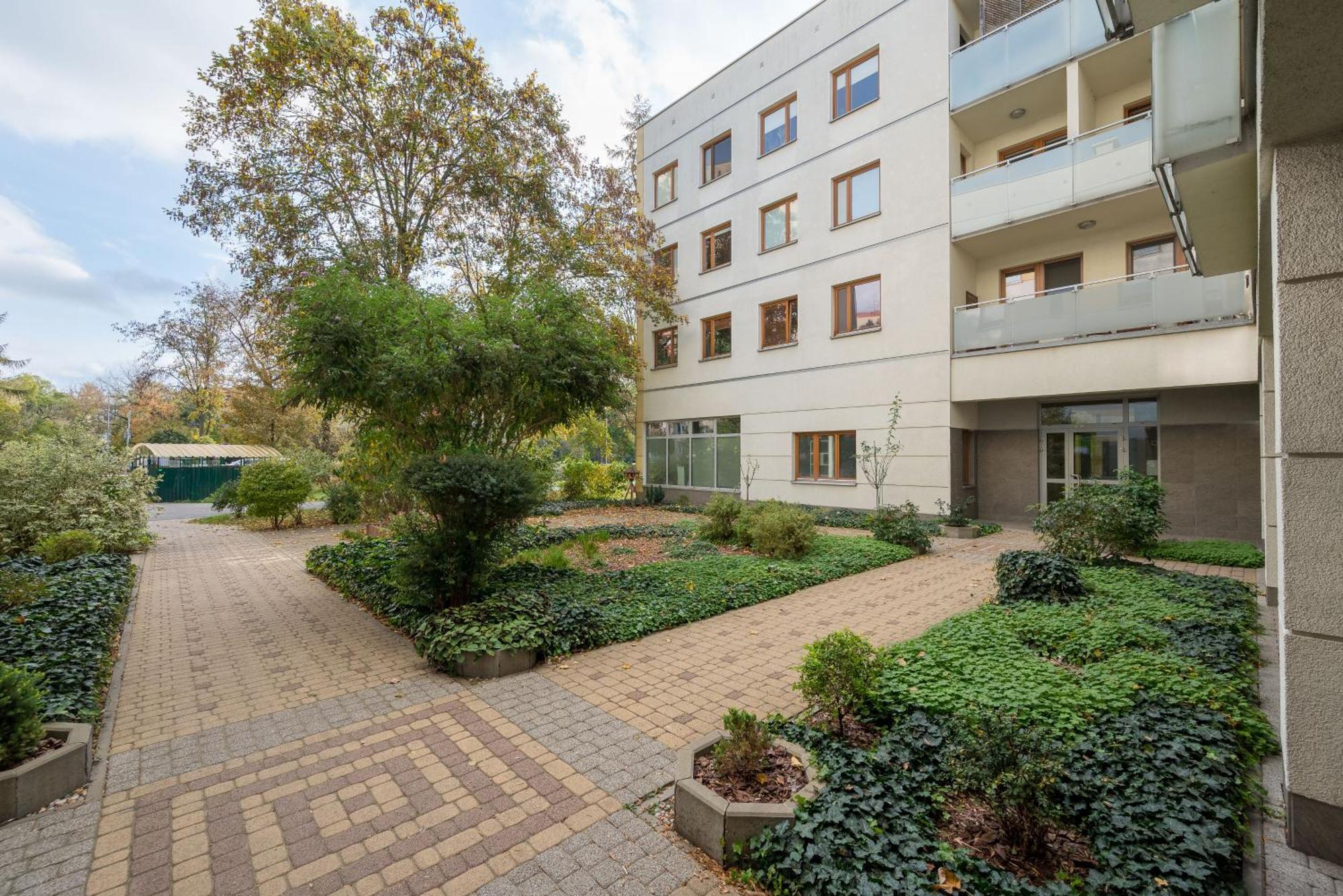 Apartment Saska Kepa Pleasant Warsaw
