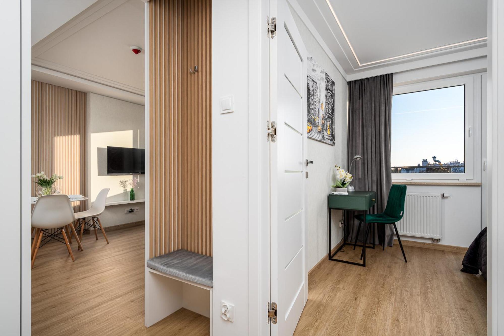 Pileckiego 59 By Perfect Free Parking Apartment