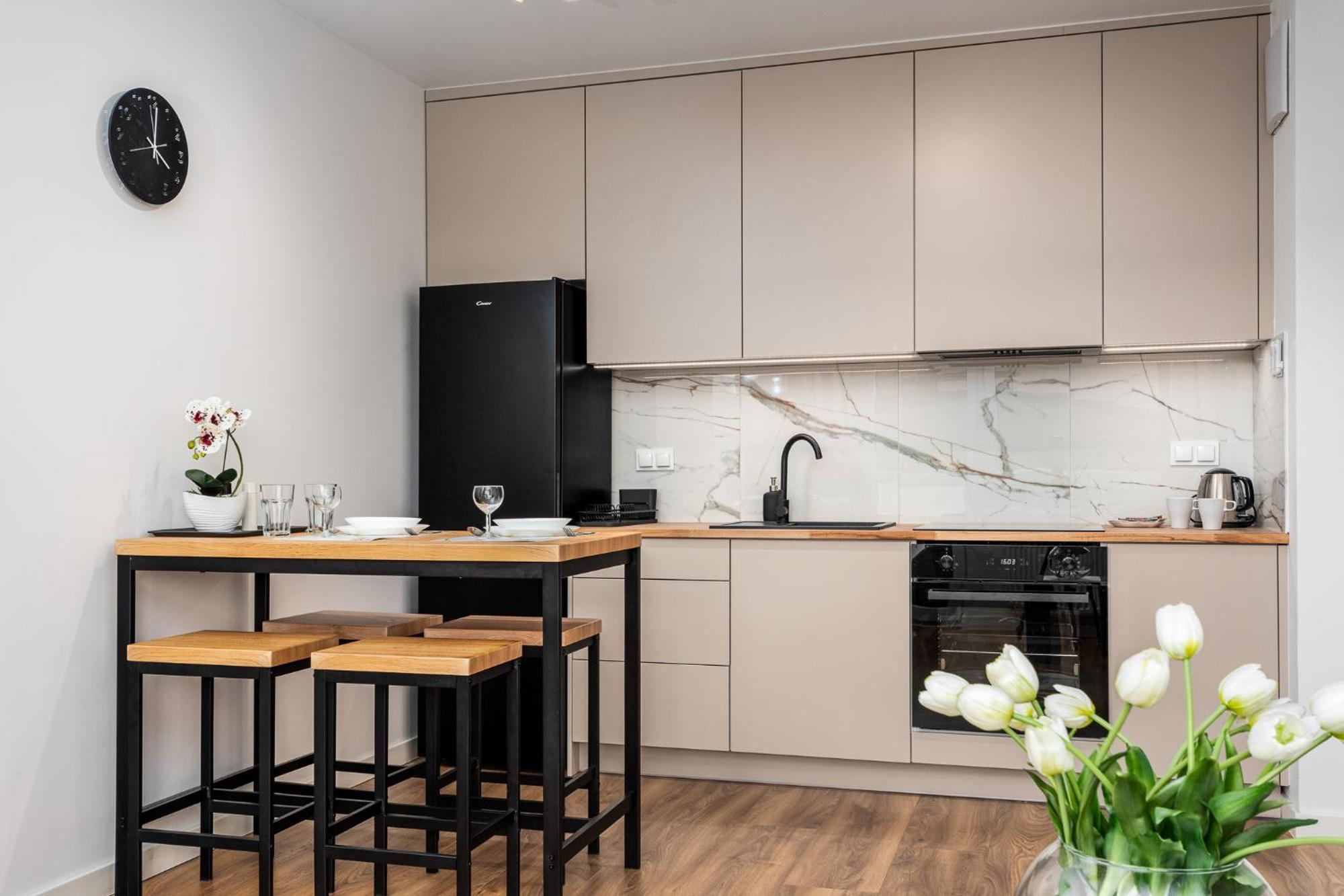 Pileckiego 59 By Perfect Free Parking Apartment *