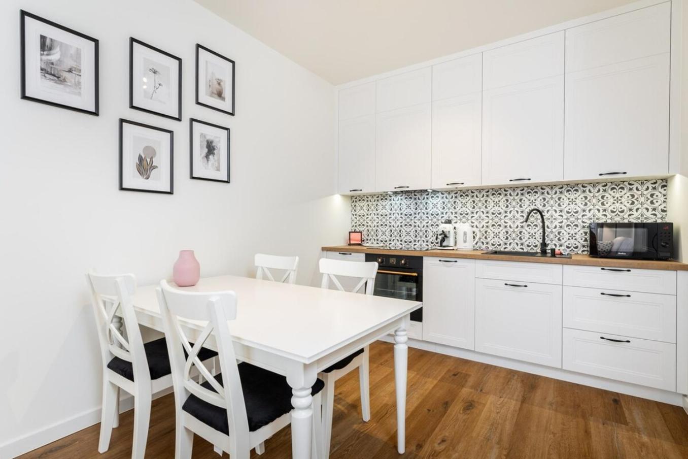 Apartment Bohema Premium Metro Szwedzka *