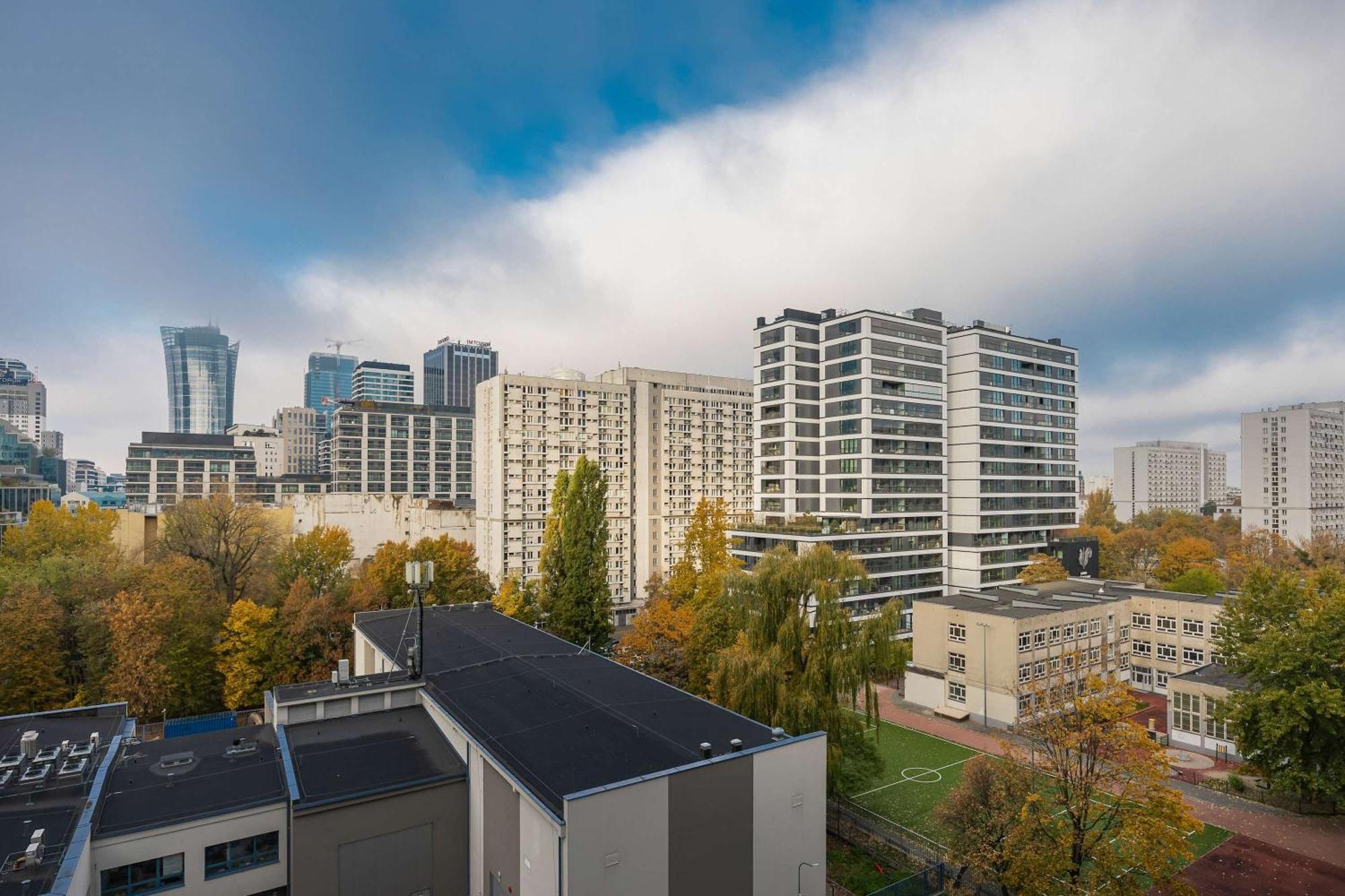 Elegant Pereca Ideal For Remote Work In Centre By Renters Apartment Warsaw