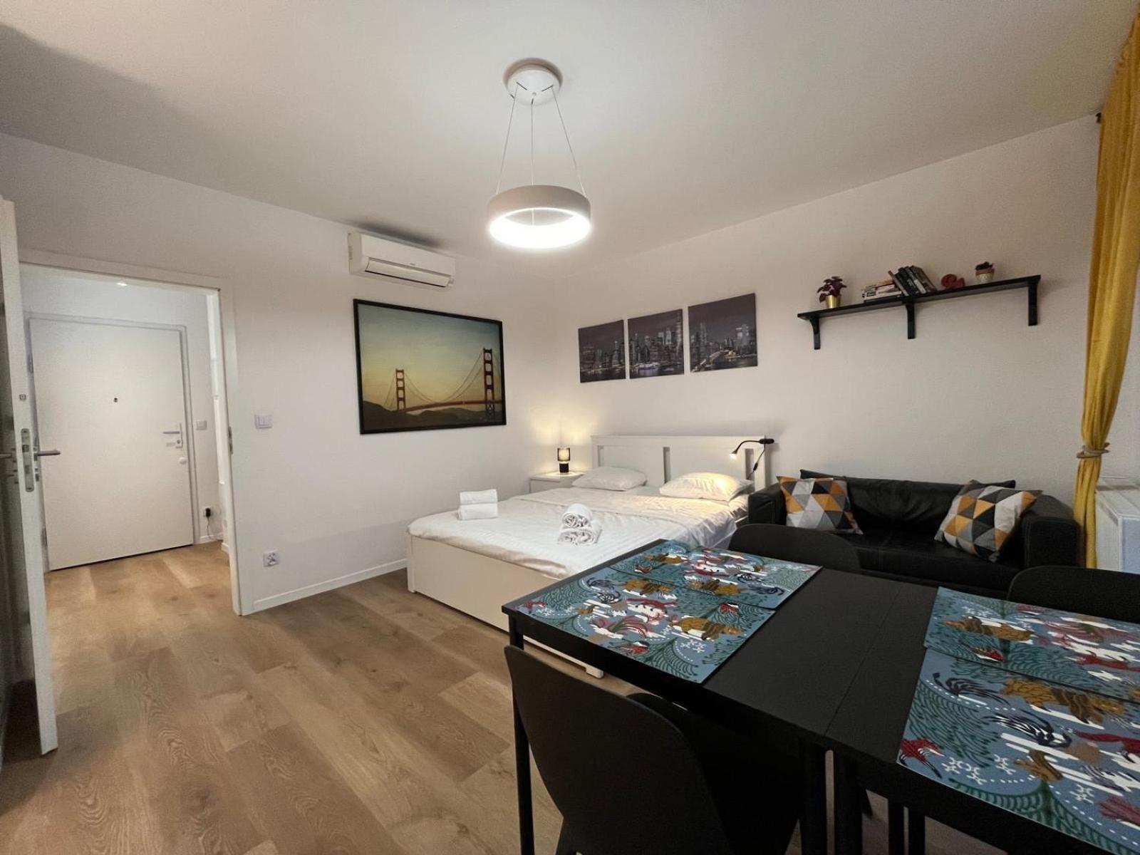 Apartment Targowa Charming *