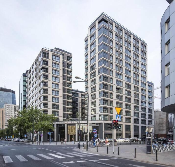Apartment Urban Chic - Mennica - One Bedroom -citycenter&306 Warsaw