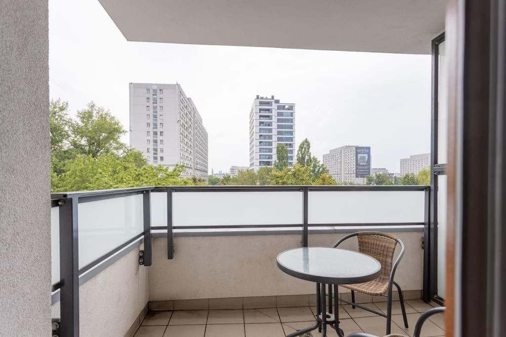 Urban Chic - -cozy And Stylish - Rondo Onz - Pereca Apartament