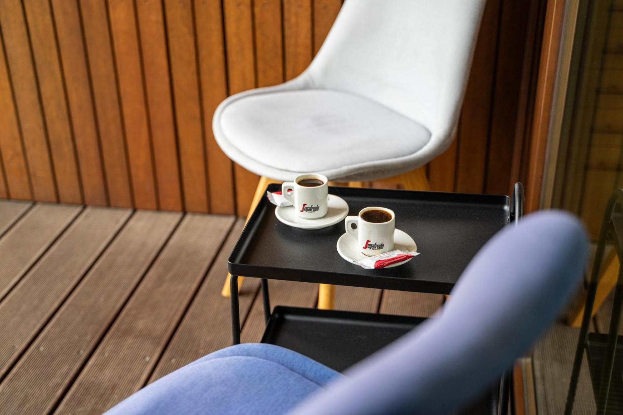 Apartment Kolejowa - Parking, Balcony, Workspace - By Rentujemy *