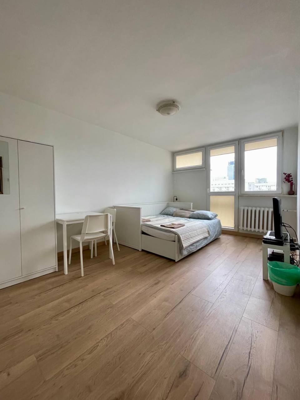 Halby Walicow 20 Guest house Warsaw