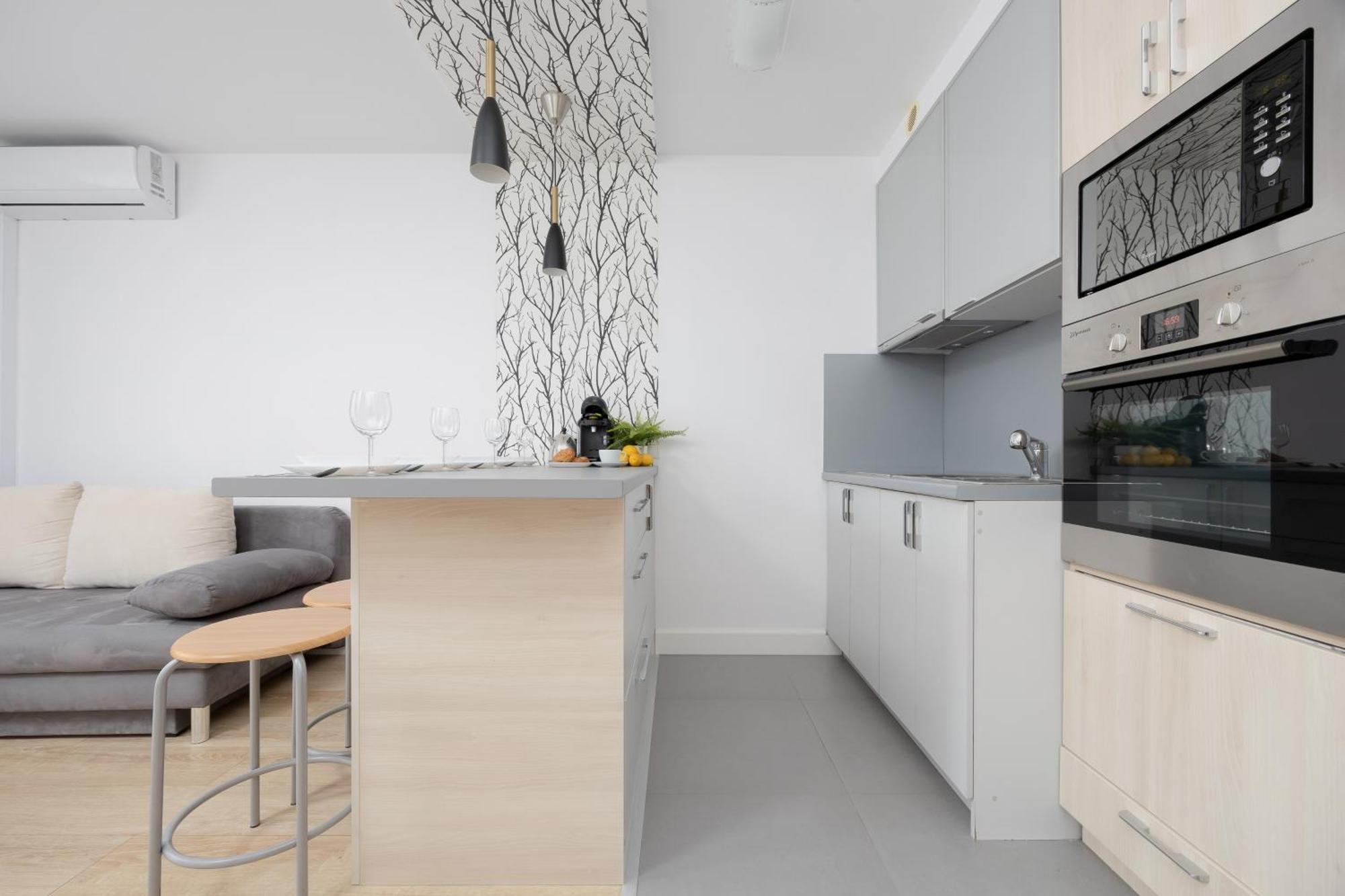 Chlodna With A View Wola By Renters *