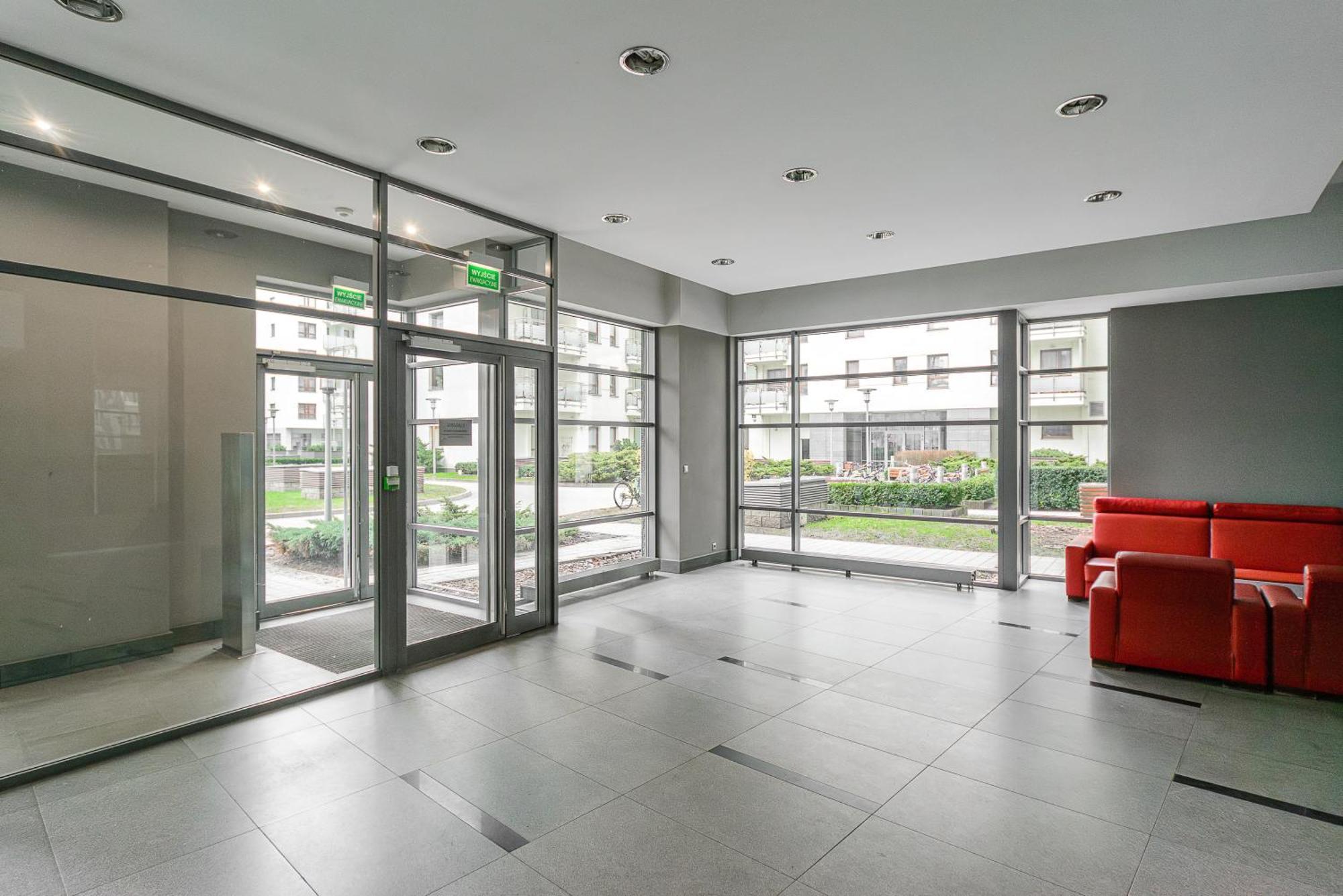 Luxury In The Center Of With View From The 11th Floor *