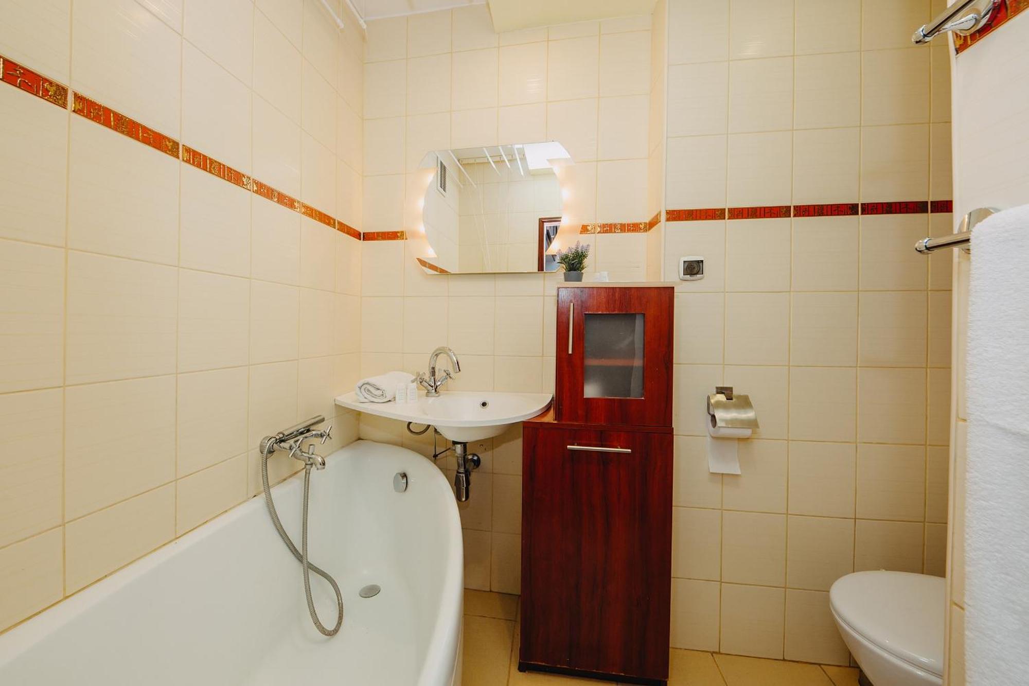 Quiet Flat In The Old Town