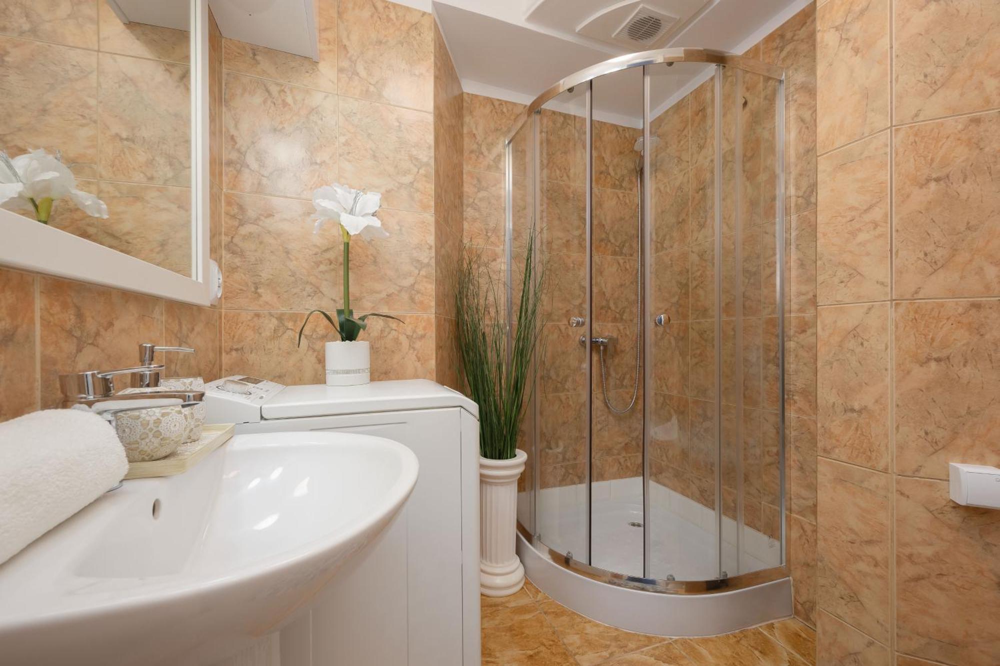 Apartment Spacious In The Center By Rent Like Warsaw