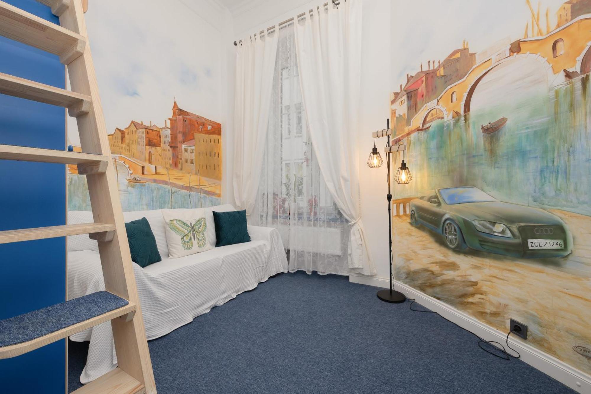 Spacious In The Center By Rent Like Warsaw