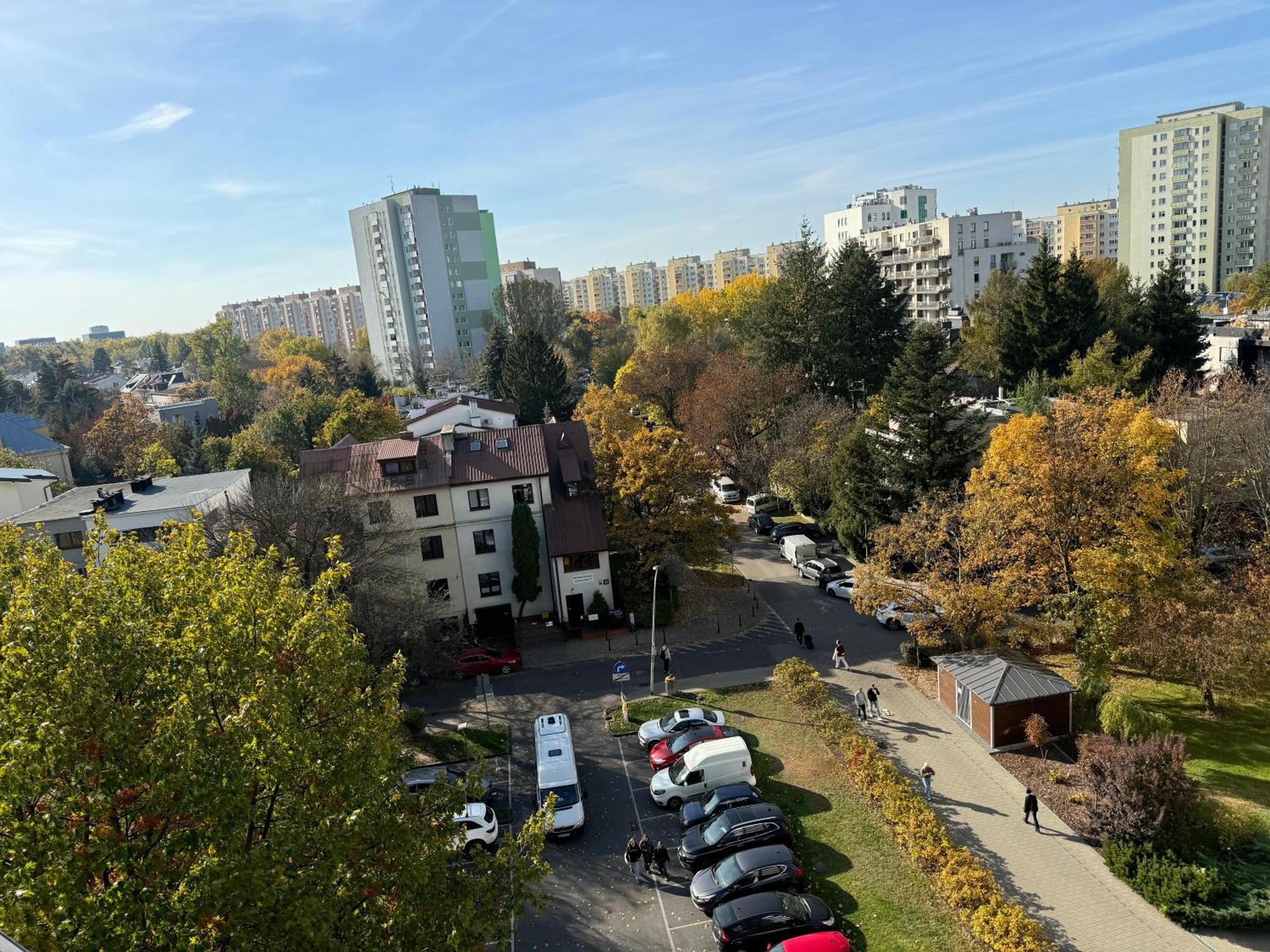 Metro Wilanowska Aparts Apartment Warsaw