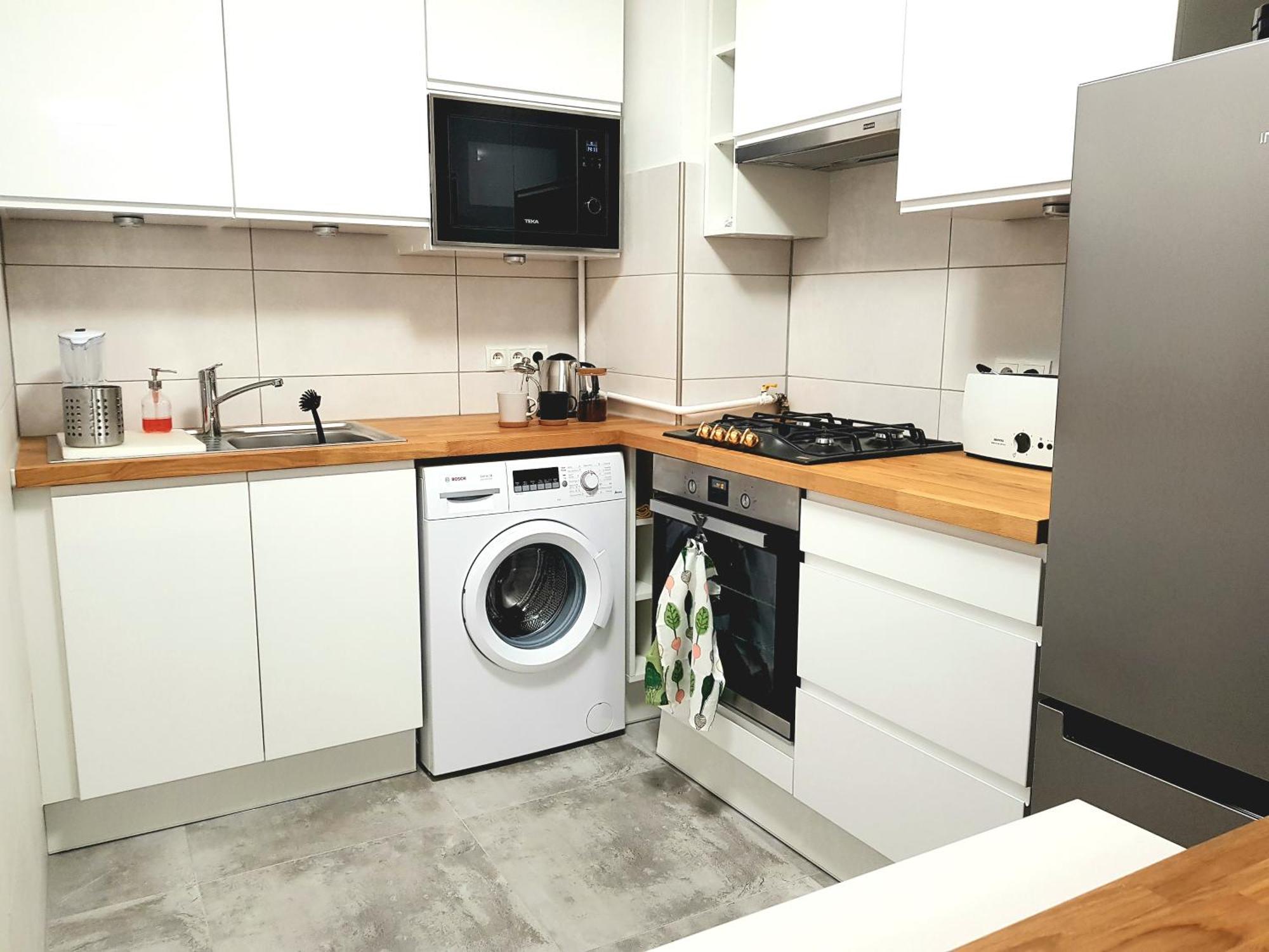 Apartamento Wygodny Dwupokojowy Pomiedzy Lotniskiem A Centrum Varsóvia