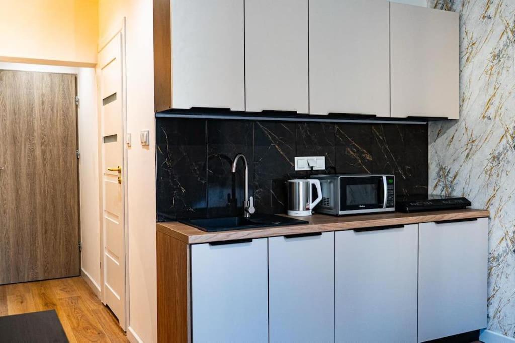 Apartamento Funkcjonalne Blisko Przystankow *