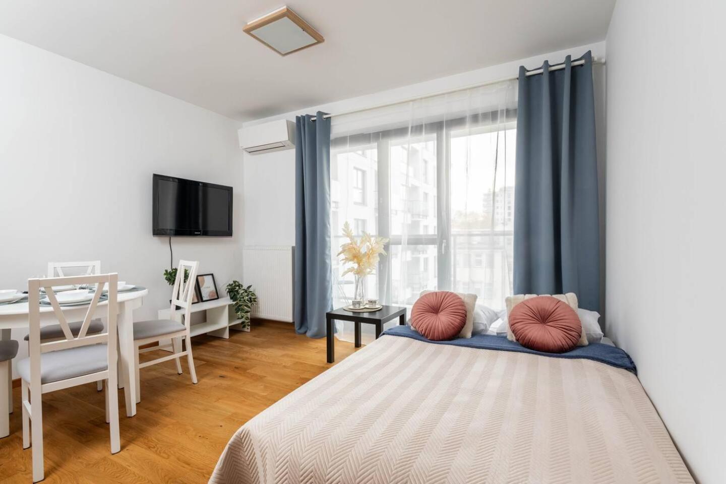 Vista Metro Plocka Apartment Warsaw