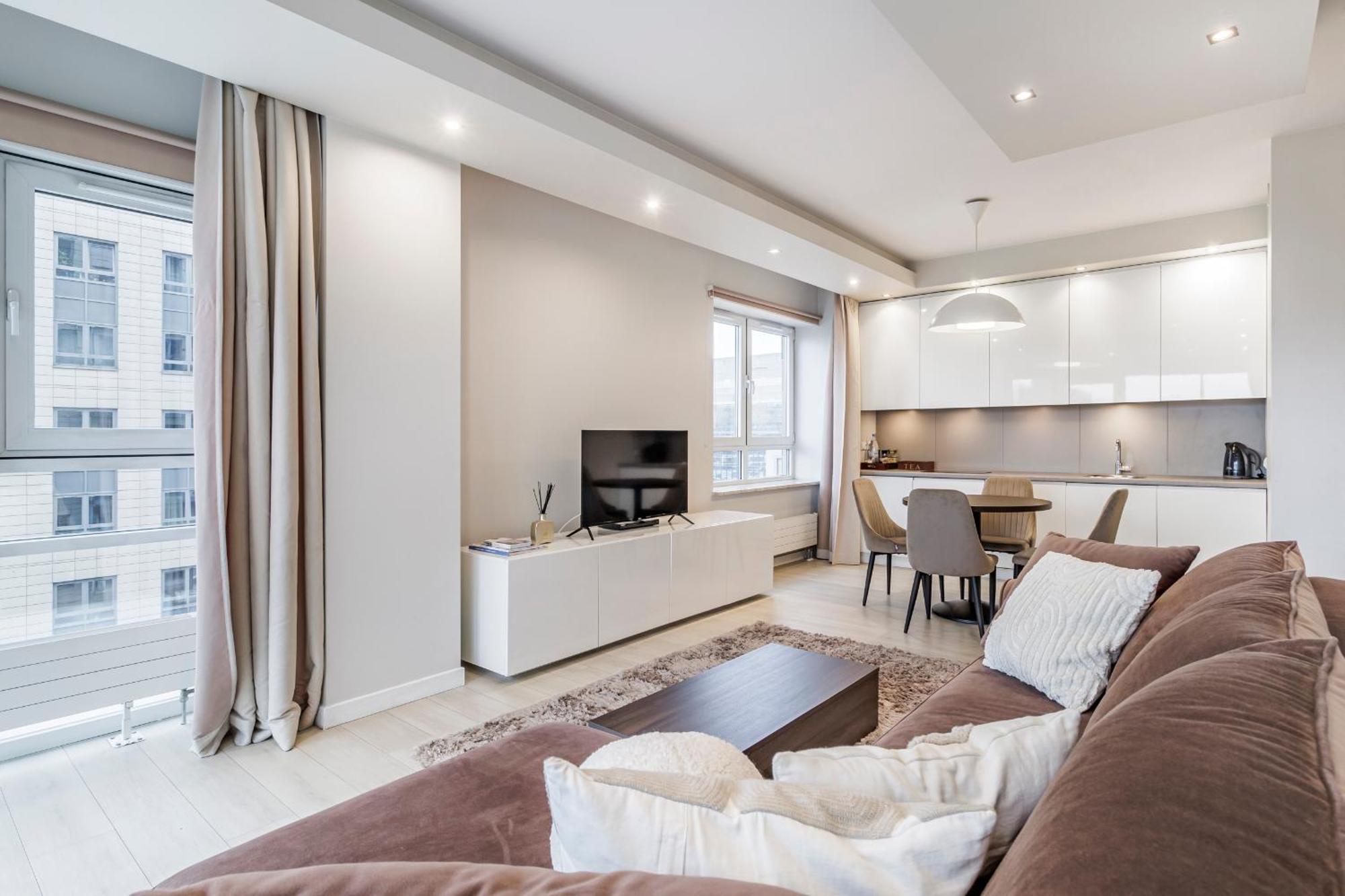 Heart Of - Premium 2-room, Centre Apartment