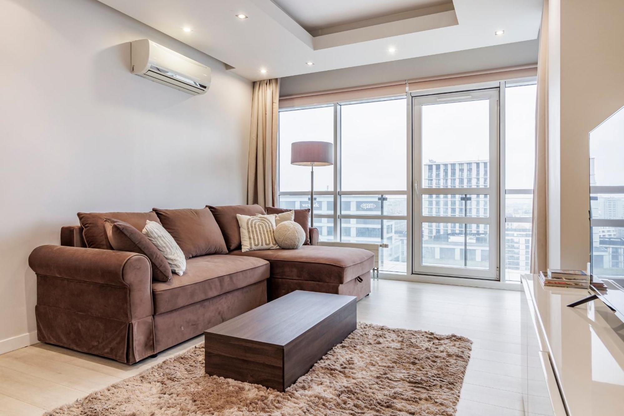 Heart Of - Premium 2-room, Centre Apartment *