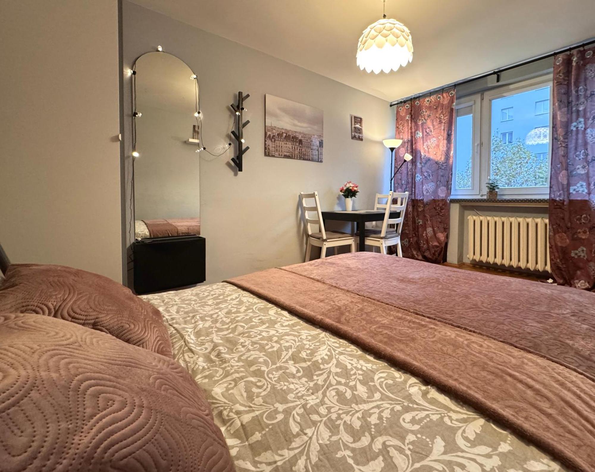 K22 Palac Kultury I Nauki /bagno Apartment