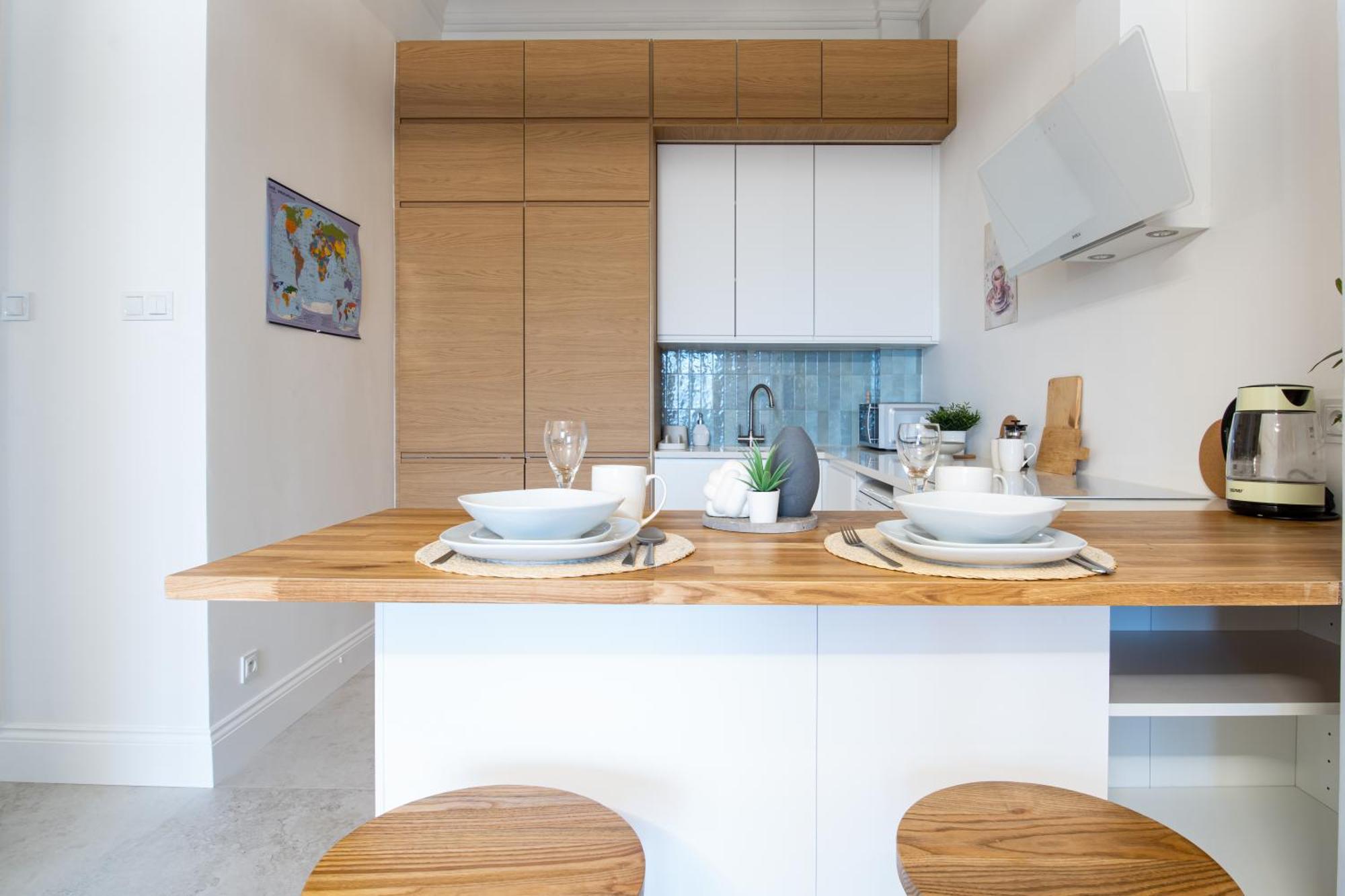 Superapart Andersa 25 *
