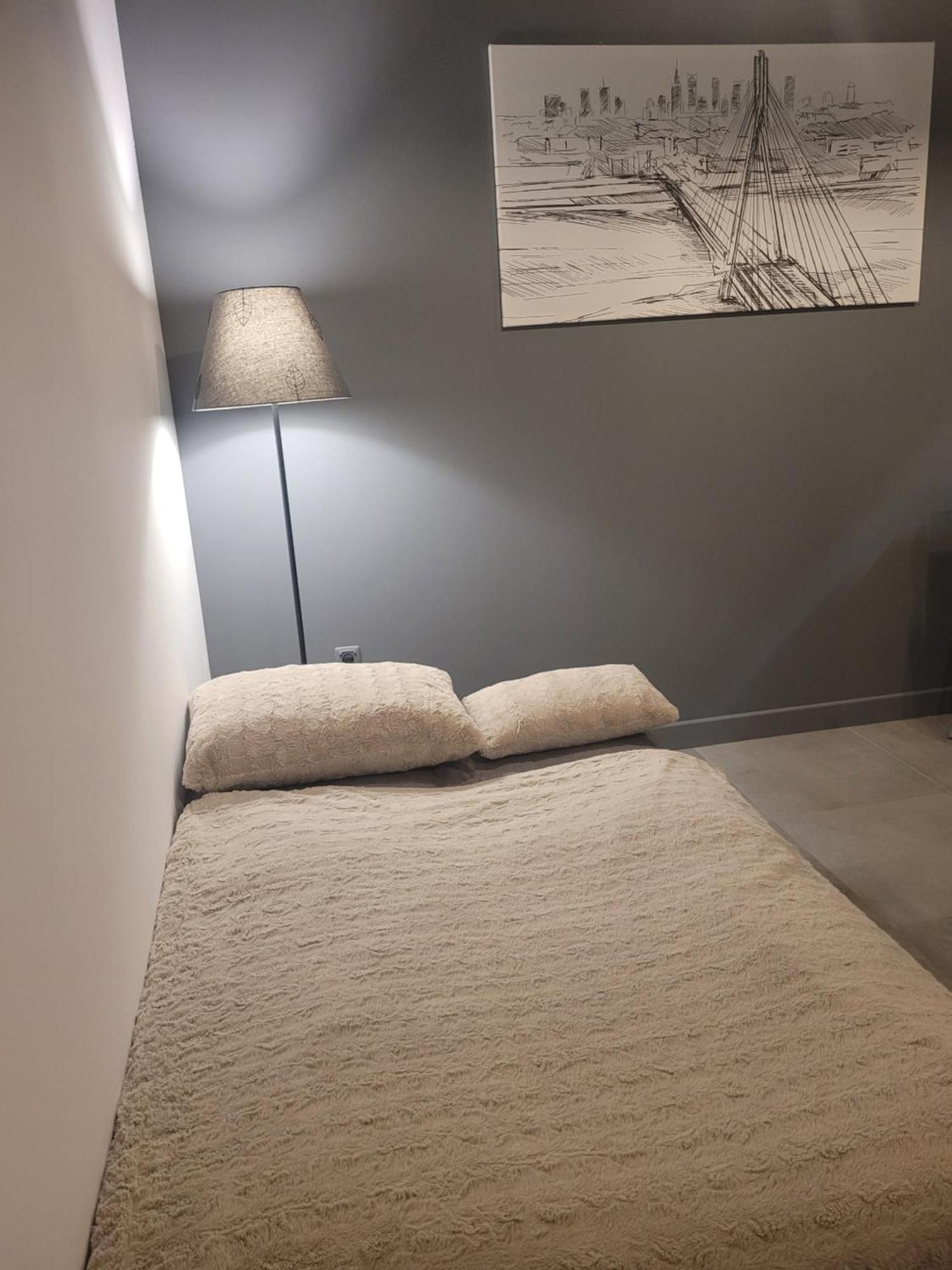 Metro Marymont Comfy Apartamento