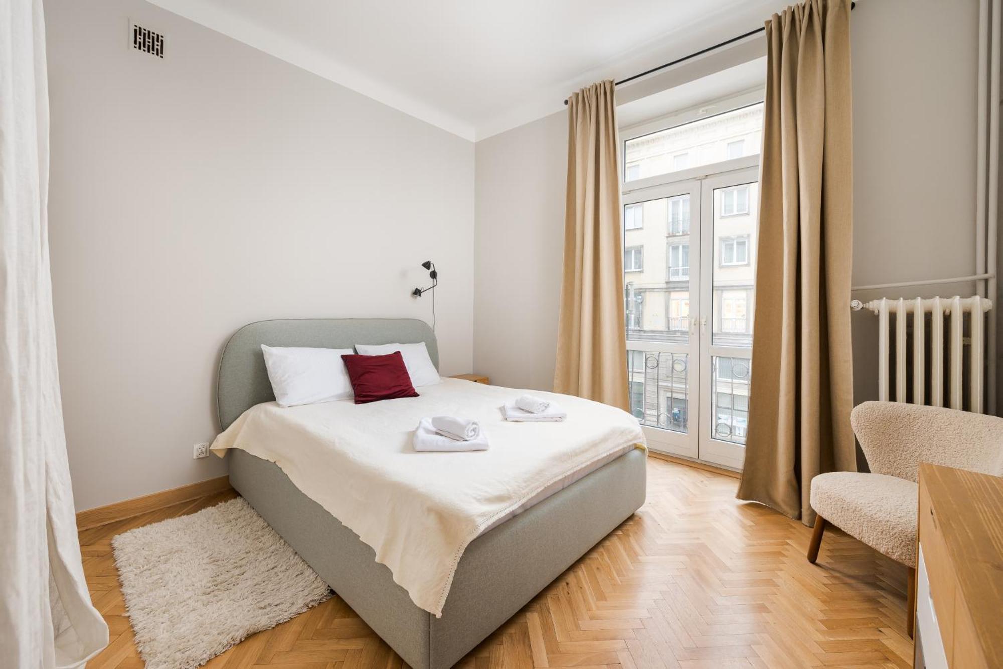 Plac Zbawiciela Stylish Apartment *
