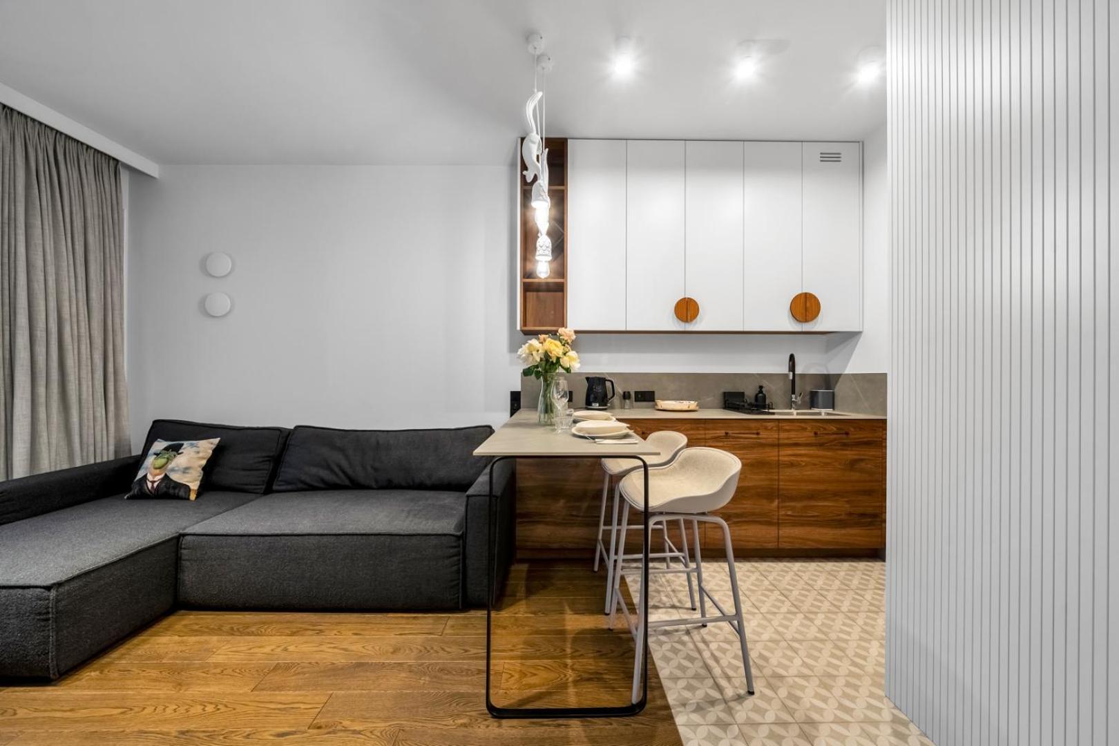 Postepu - Parking, Balcony, Ac - By Rentujemy Apartment