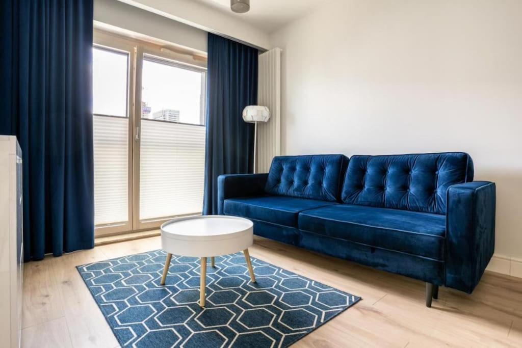Urban Chic - Mennica - One Bedroom -citycenter&65 *