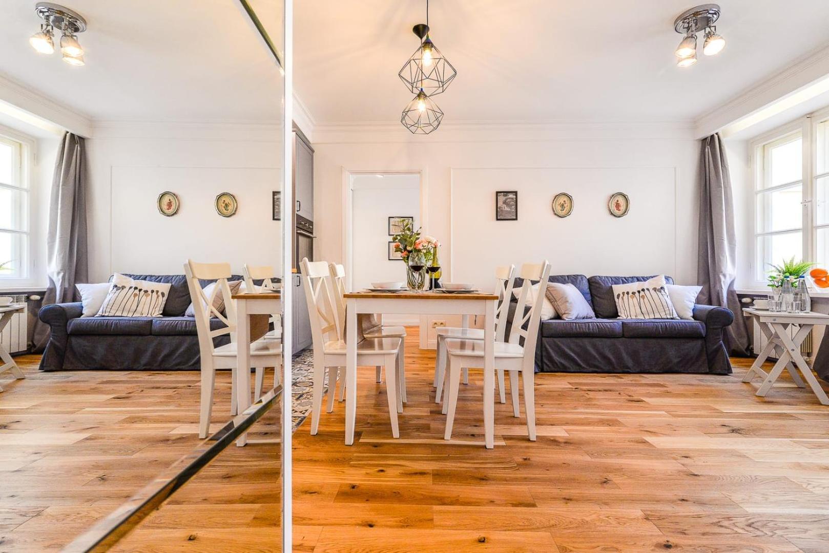 Two Bedroom In With Space For Remote Work By Rent Like Warsaw