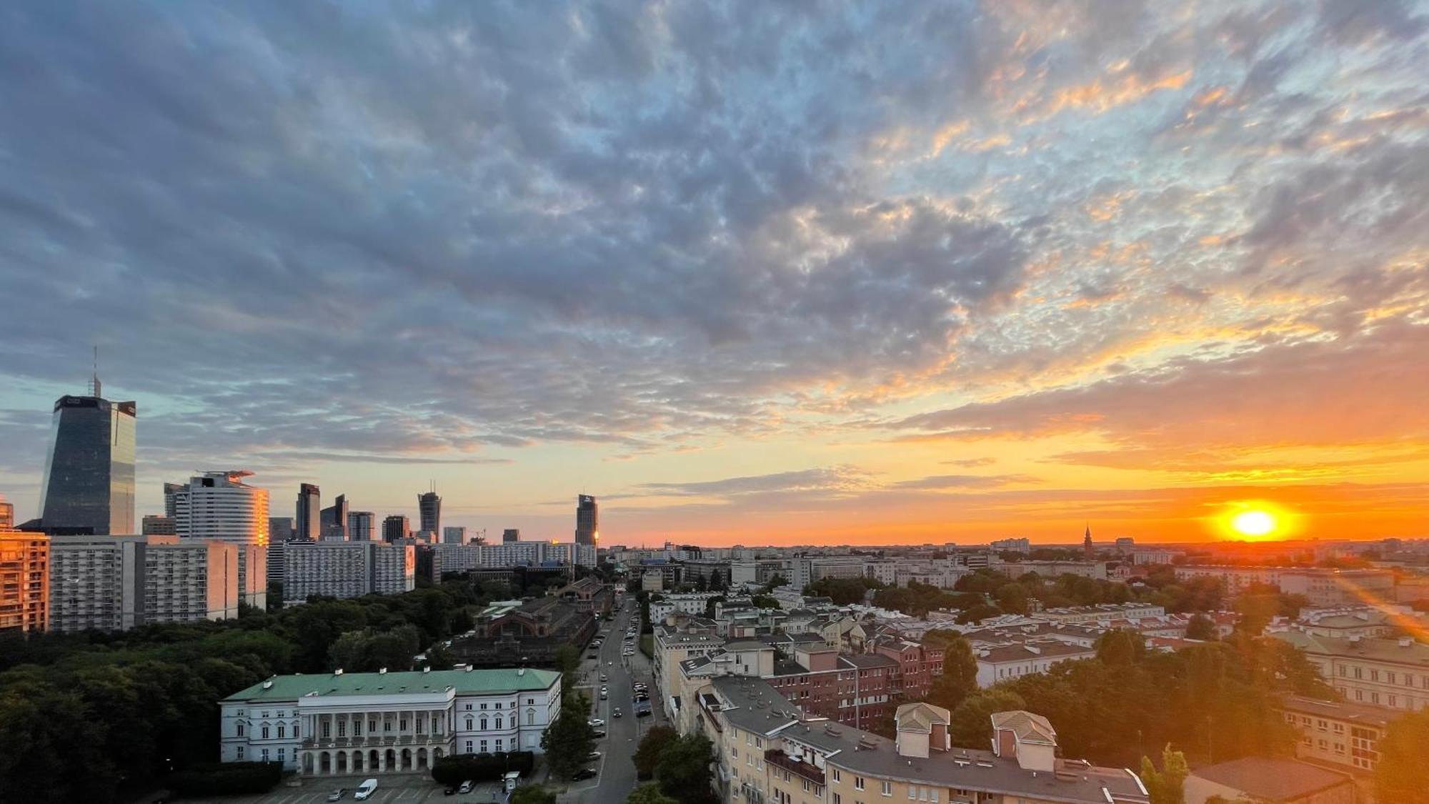 Apartment Centrum Warszawy Piekne Dla 3 Osob By Rent Like Warsaw