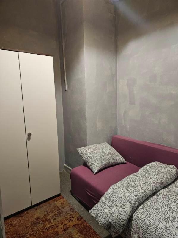 Hostel Przy Metro Wierzbno Warsaw