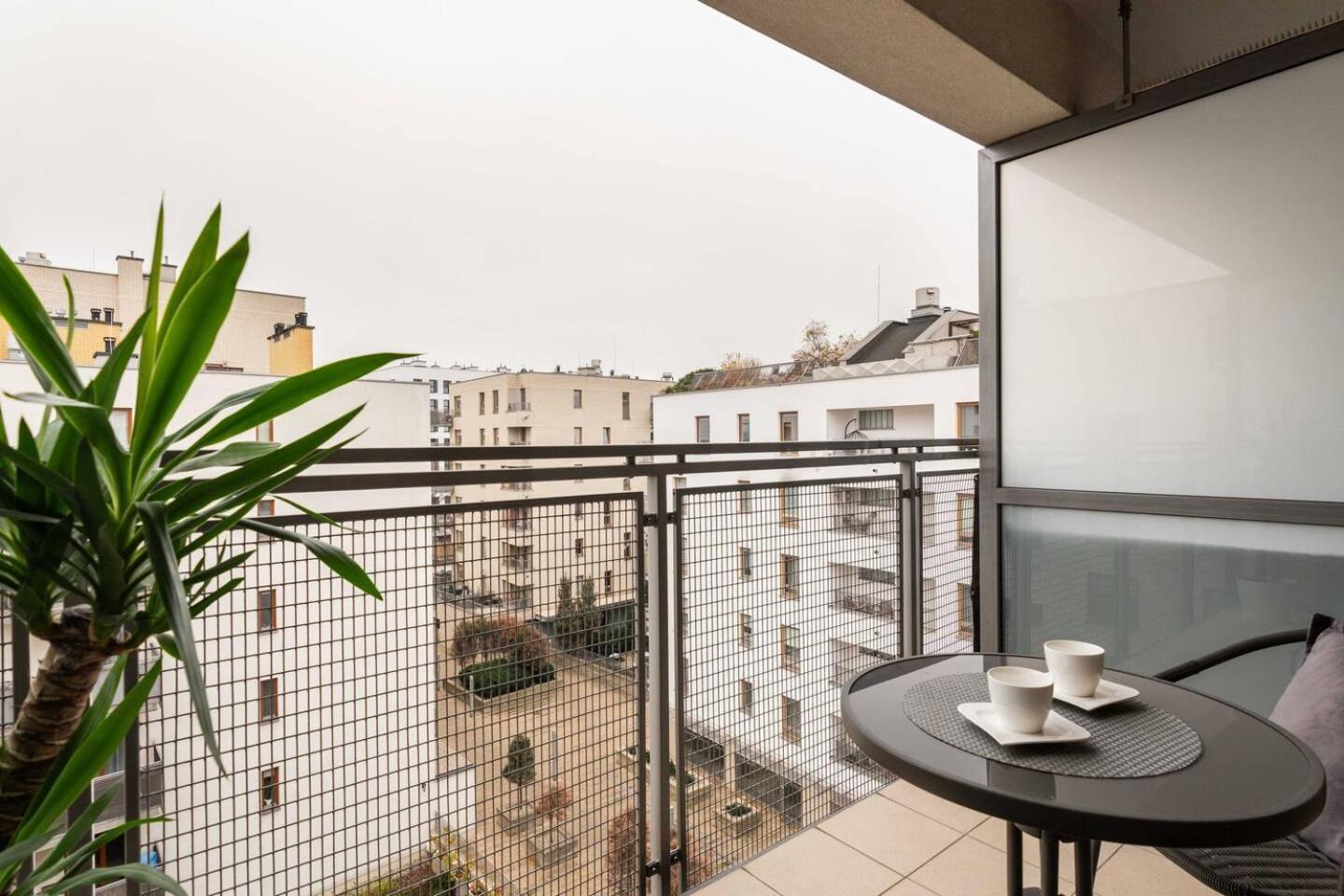 Urban Blue 2 Bedroom Wola