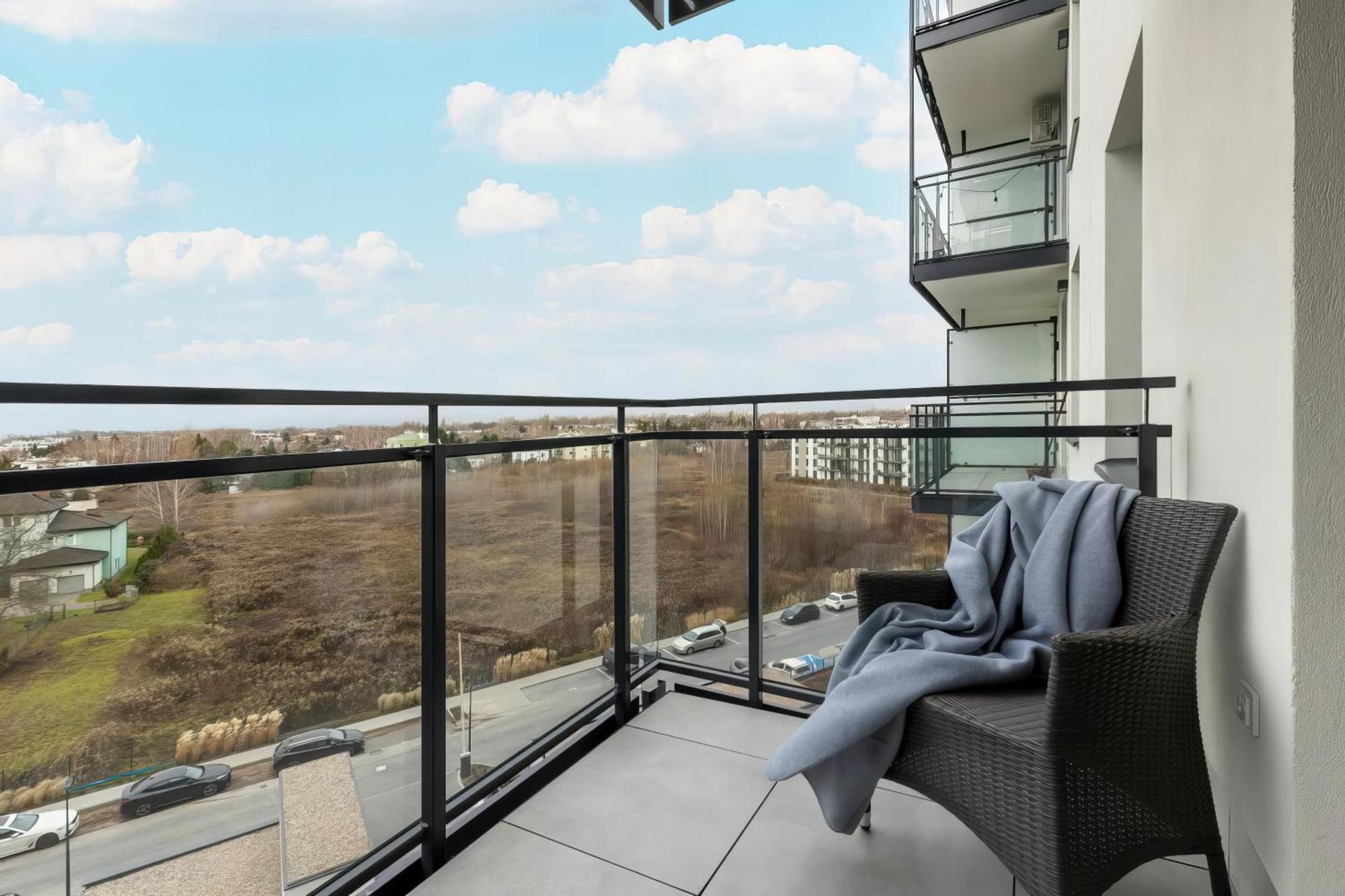 L27 Apartment *