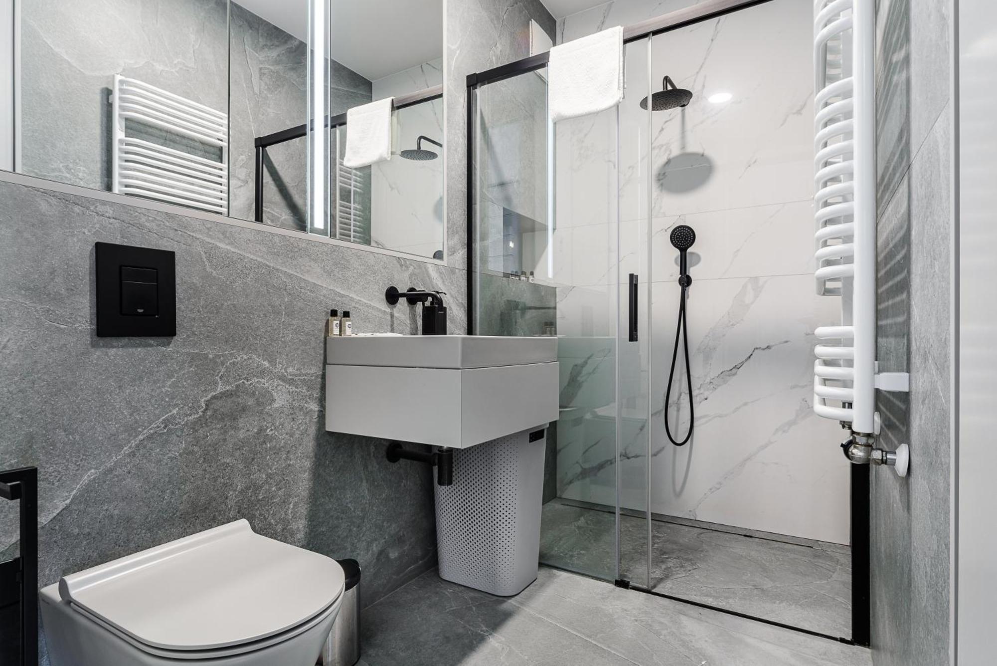 Luxury Mennica With Parking Apartment