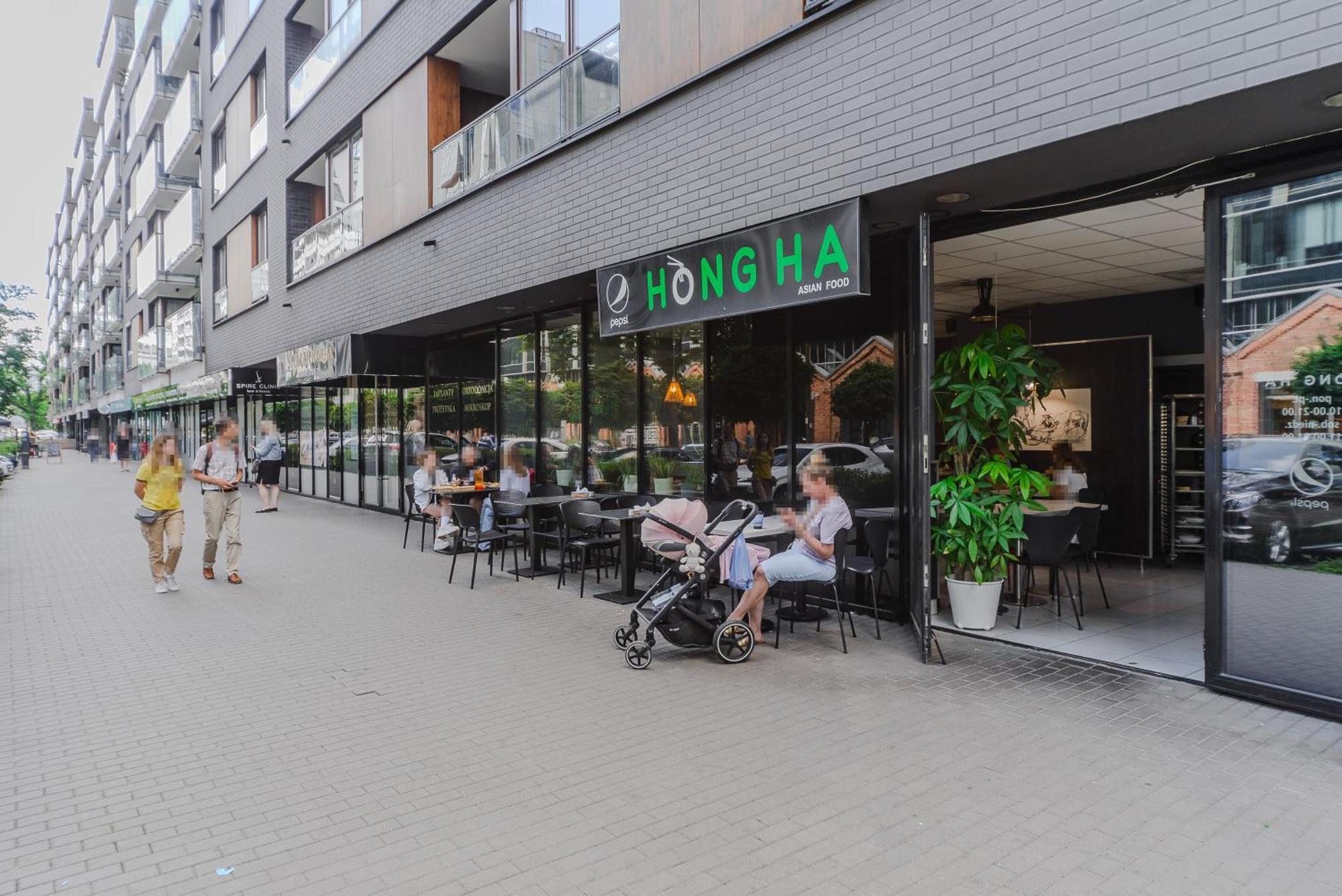 Premium With Free Parking Near Muzeum Powstania