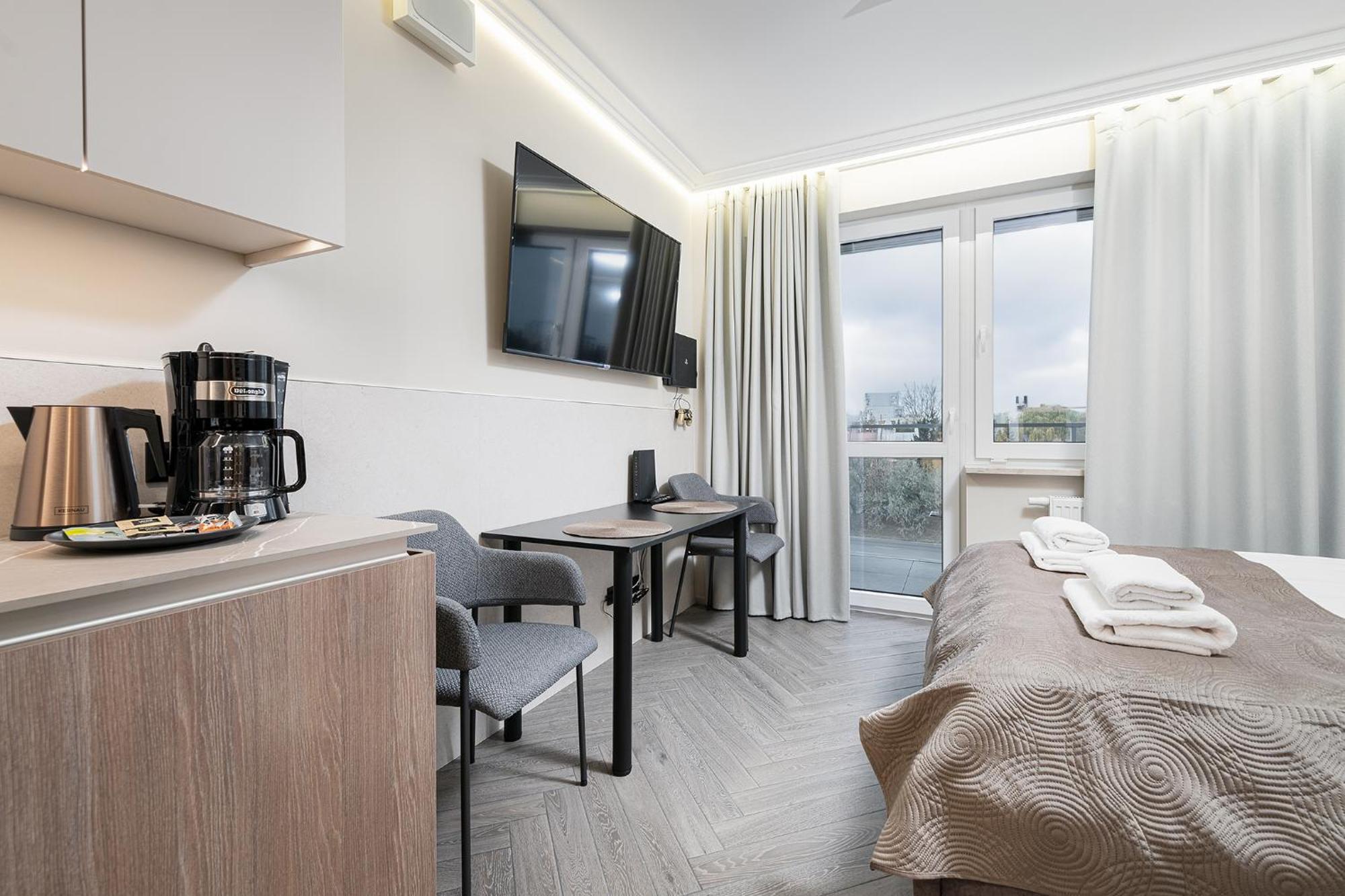 Rentplanet - Pileckiego Warsaw