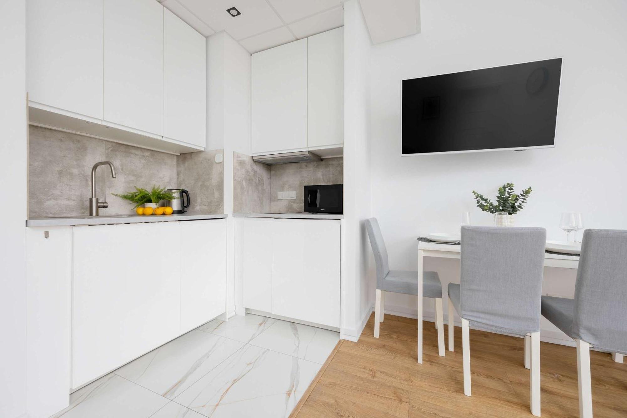 Kasprzaka Near Metro Plocka With Ac And Parking By Rent Like Apartamento Varsóvia